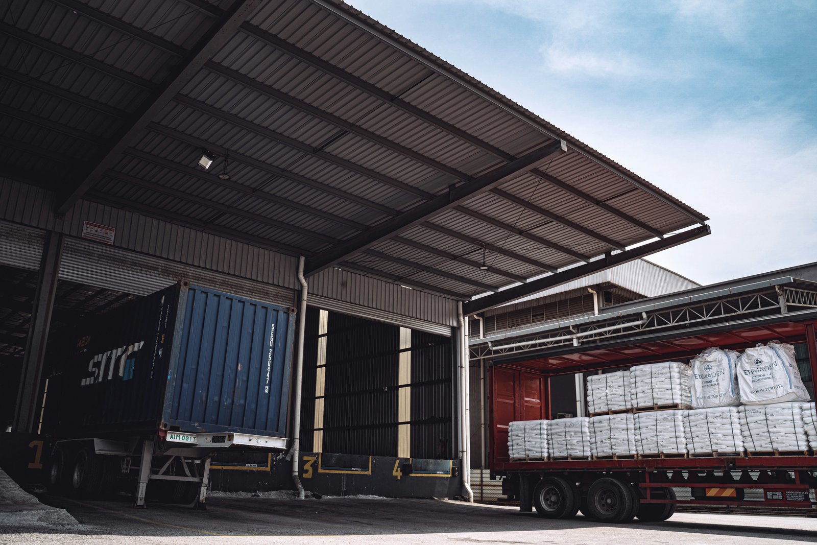 Export packing warehouse